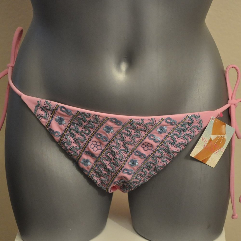 NWT Victorias Secret Bikini Bottom Swimsuit Medium